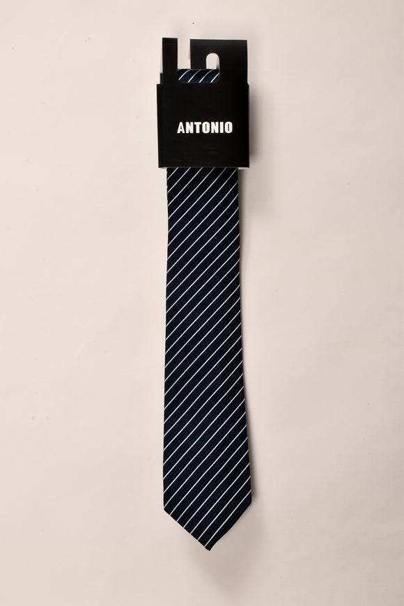 עניבה ברוחב קלאסי - דוגמת פסים אלכסונית (שחור)